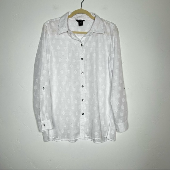 Multiples Tops - Multiples White Polka Dot Button Down Blouse Shirt Size Medium Closet Staple